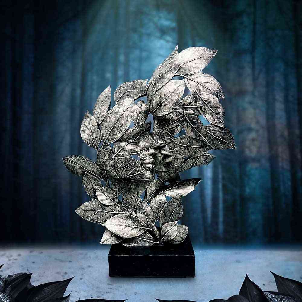 Nemesis Now - Natural Emotion Kiss 37cm Figurine - Couleur argent